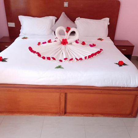 Juniper Park Resort Nyahururu Eksteriør bilde