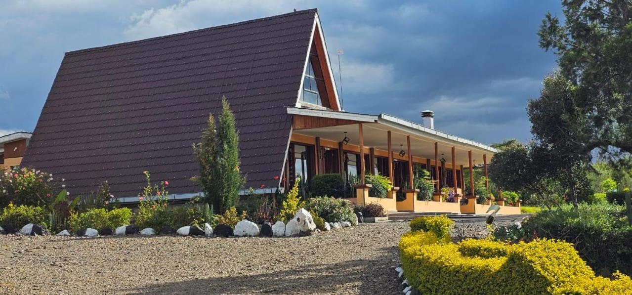 Juniper Park Resort Nyahururu Eksteriør bilde